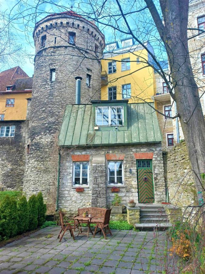 Cozy Old Town Historic House Lejlighed Tallinn Eksteriør billede
